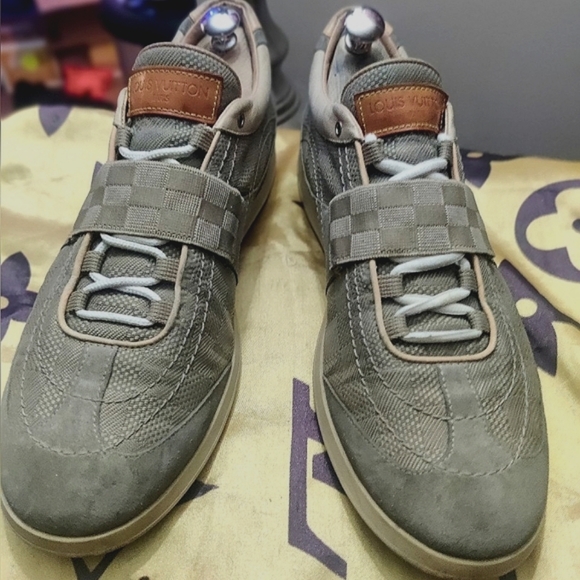 Louis vuitton damier geant chrono sneaker in sable - Picture 3 of 10